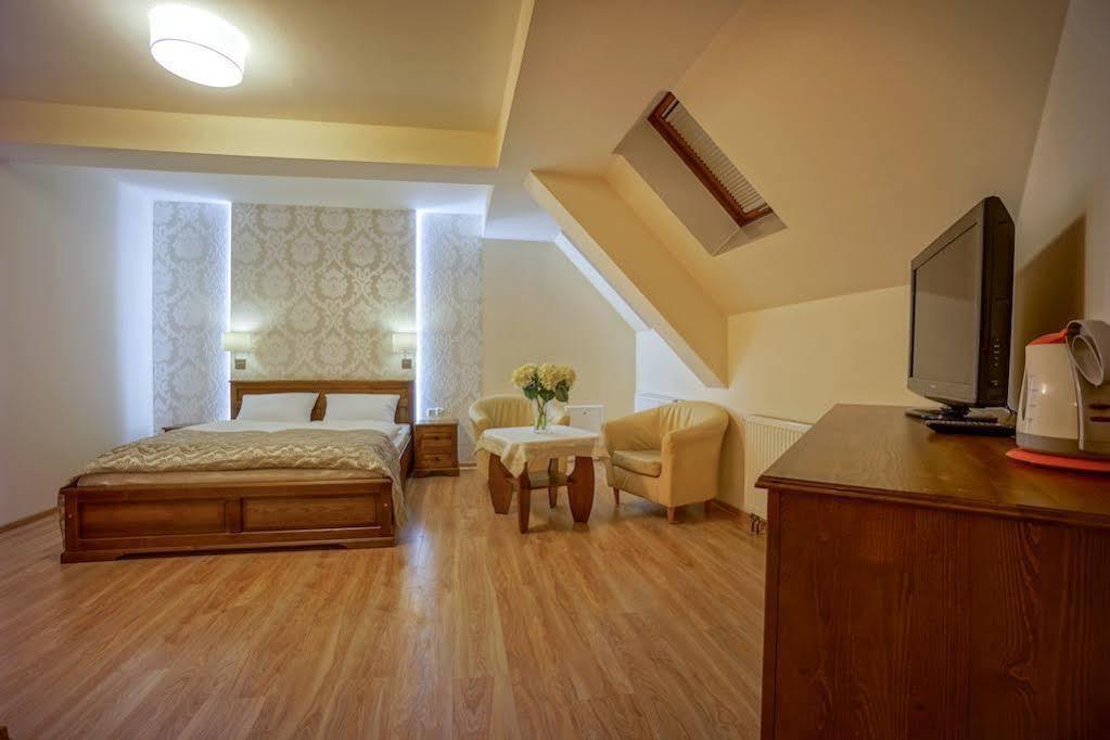 Jawor Pokoje I Apartamenty Zakopane Kültér fotó